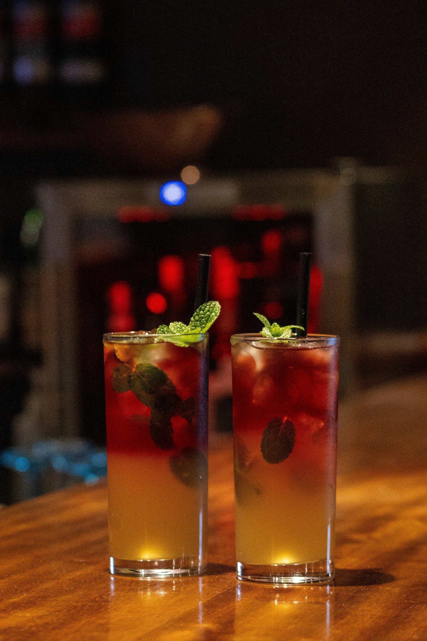 Mondays taste better when they end with a cocktail in hand. Join us at Eagle’s The Steakhouse for an evening of relaxation.
To book a table, call +254 731 436 571.
#EmaraOleSereni #Cocktail #EaglesTheSteakhouse.