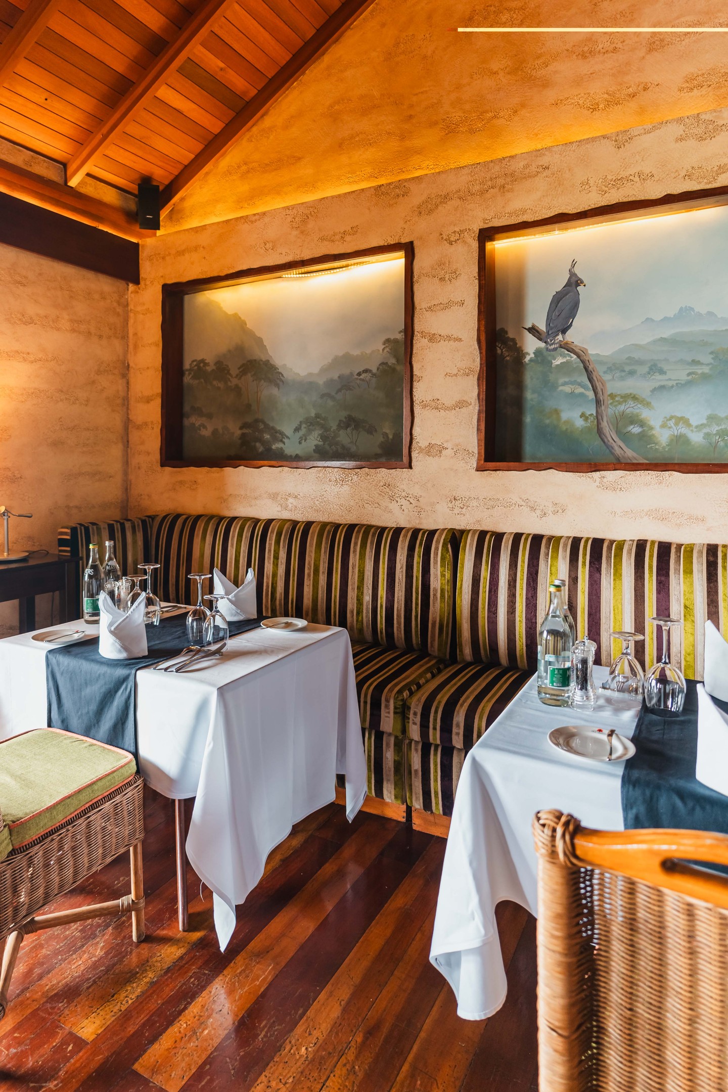 Dining at Eagle's The Steakhouse is more than just a meal, it's an experience. It's an invitation to experience elegance, ambience and a rich culinary experience.
To reserve a table, call +254 731 436296.
#OleSereni #EaglesTheSteakhouse #BestHotelInNairobi