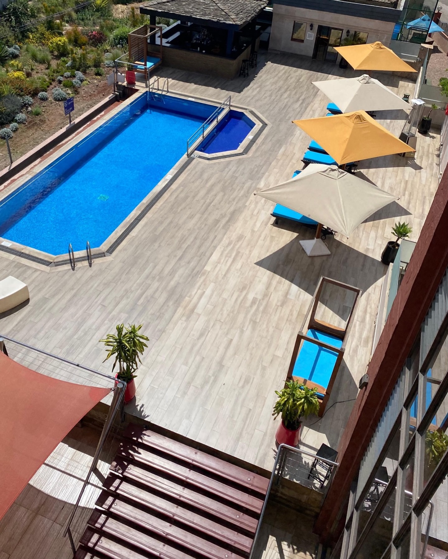 Unwind at Ngong Pool Bar and explore our signature cocktails crafted for relaxation. 

For more info, call +254 731 436100. 

#OleSereni #NgongPoolBar #BestHotelInNairobi