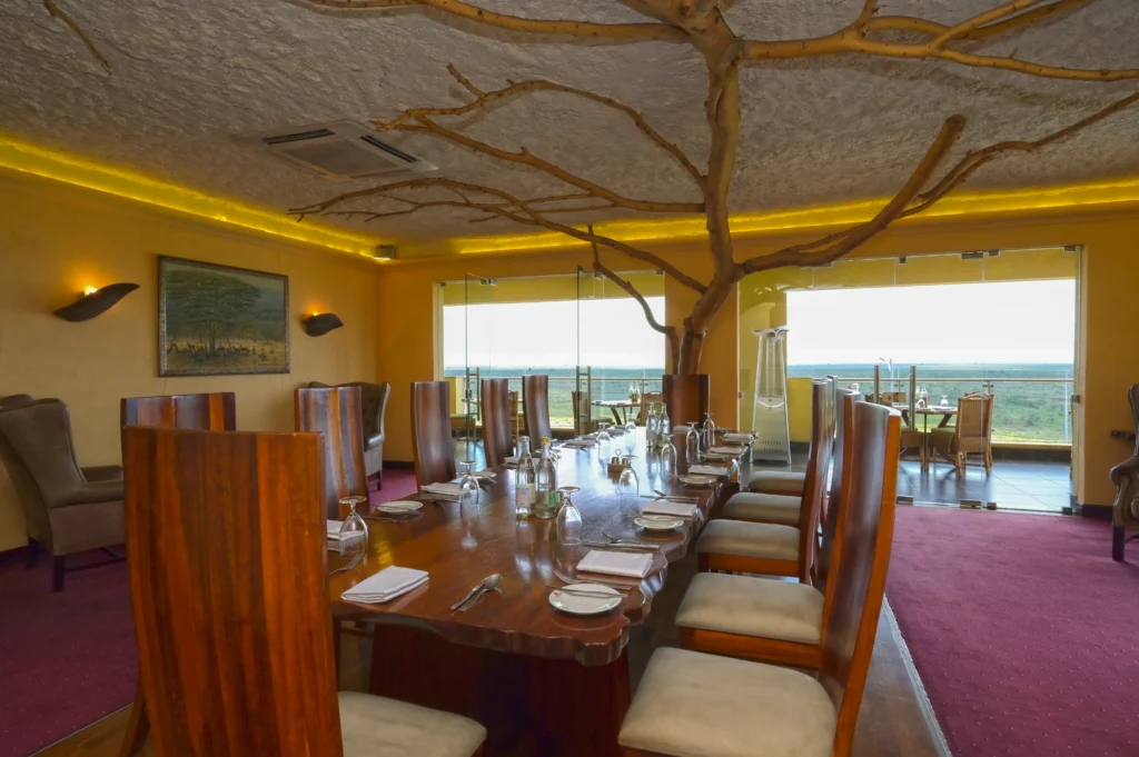 restaurants overlooking Nairobi National Park